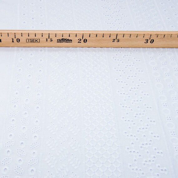 Тканина плательна бавовна батист прошва Маріон №76/2 білий, фото 3