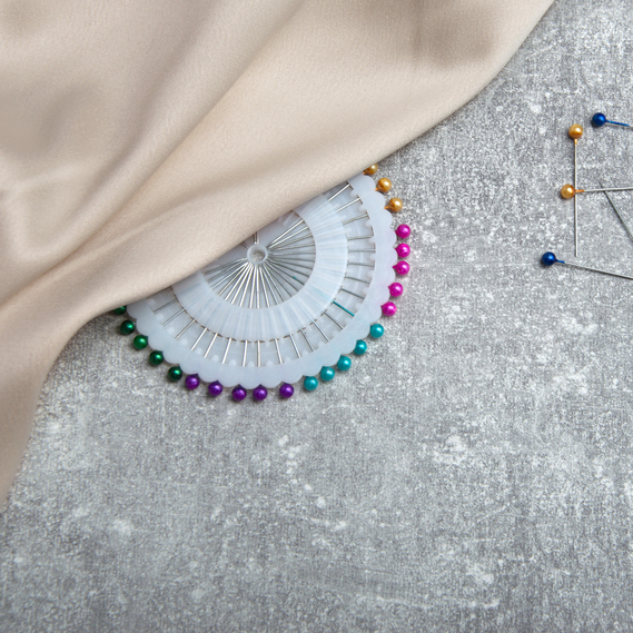 Тканина костюмно-плательна Атлас Lux V-22 айворі, фото 3 Тканина костюмно-плательна Атлас Lux V-22 айворі, фото 3