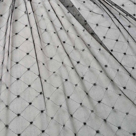 R ромб чорна , фото 2  R ромб чорна , фото 2