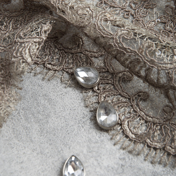 Ткань гіпюр Красотка хакі, фото 3 Ткань гіпюр Красотка хакі, фото 3