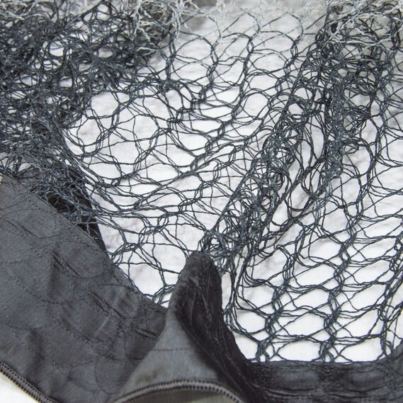 Тканина тюль сітка Curly Sue V-10 сіра, фото 2 Тканина тюль сітка Curly Sue V-10 сіра, фото 2
