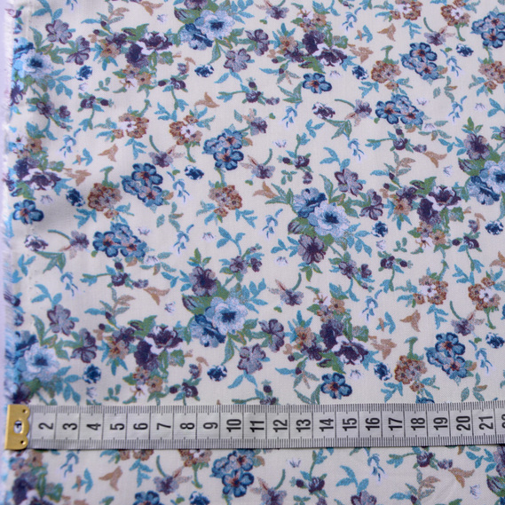 The fabric is staple twill with a print V-6/1 дрібноцвіт денім, фото 4