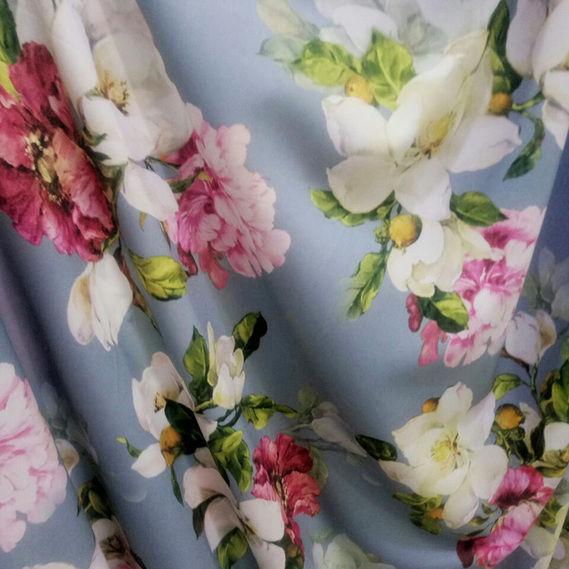 Satin Fendi fabric, 150 cm wide, suitable for clothing, dresses, suits, and skirts V-2/2 троянди денім, Квітковий, фото 1 Satin Fendi fabric, 150 cm wide, suitable for clothing, dresses, suits, and skirts V-2/2 троянди денім, Квітковий, фото 1