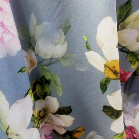 Satin Fendi fabric, 150 cm wide, suitable for clothing, dresses, suits, and skirts V-2/2 троянди денім, Квітковий, фото 2 Satin Fendi fabric, 150 cm wide, suitable for clothing, dresses, suits, and skirts V-2/2 троянди денім, Квітковий, фото 2