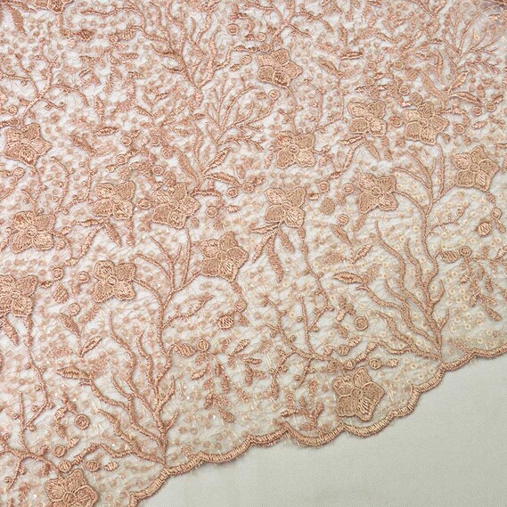 Гипюр-пайетка Соломия пудра, фото 1 Гипюр-пайетка Соломия пудра, фото 1