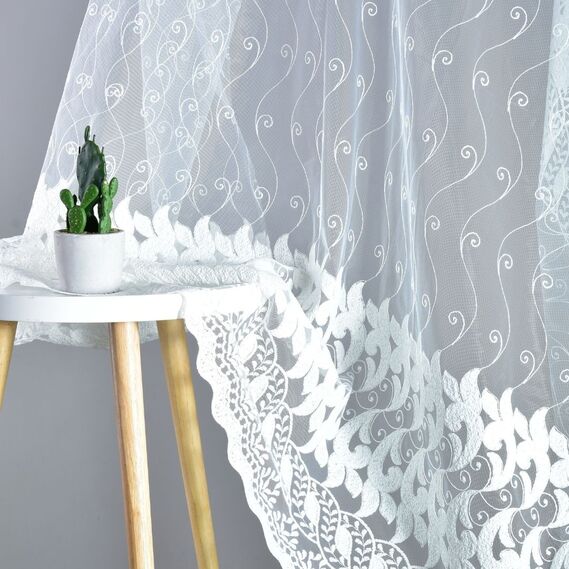 Тюль сітка з вишивкою Floristika молоко, фото 1 Тюль сітка з вишивкою Floristika молоко, фото 1