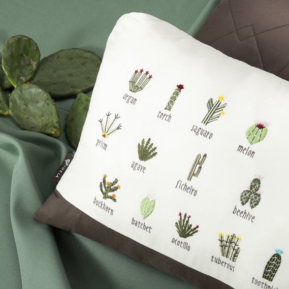 Подушка декоративная Кактус IDEIA 35х53 см с вышивкой антиаллергенная стильная, фото 1