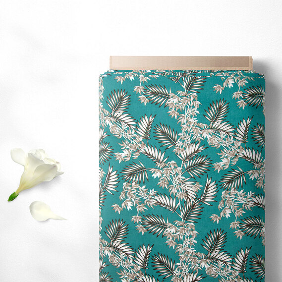 The fabric is staple twill with a print тропіки морська хвиля, фото 2