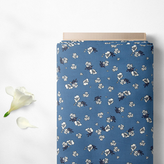 Ткань штапель твил принт, 140 см, 160 гр/м2, для платьев, блузок, юбок квітка денім, фото 2