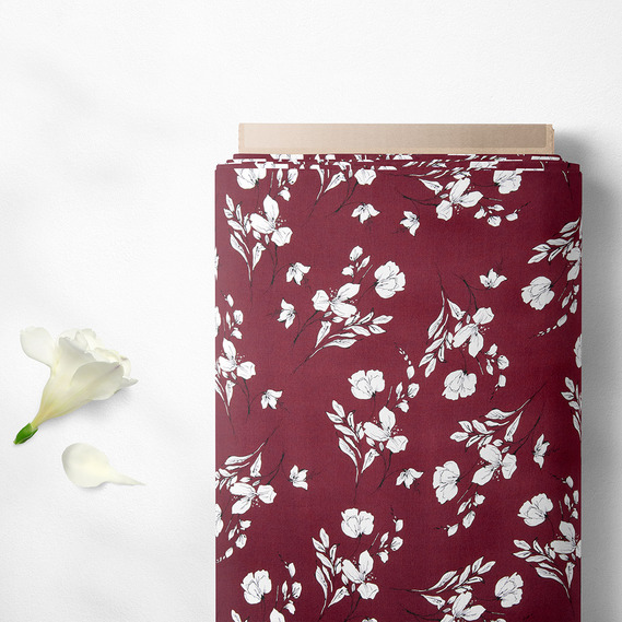 The fabric is staple twill with a print Лайла бордо, фото 2