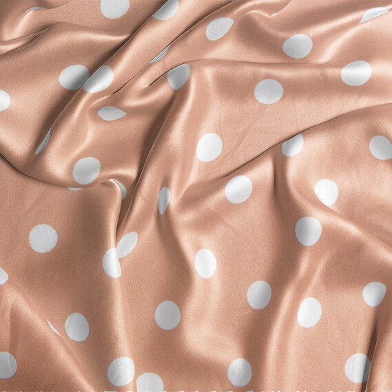 Тканина плательна атлас шовк стрейч 145 см 95 гр/м2 легка тканина для суконь, блуз, піжам та аксесуарів горошок карамель, фото 2