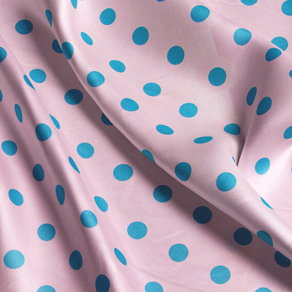 Тканина плательна атлас шовк стрейч 145 см 95 гр/м2 легка тканина для суконь, блуз, піжам та аксесуарів горошок рожевий, фото 3