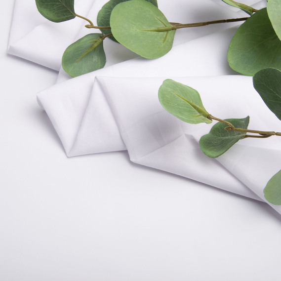 Plain batiste fabric 145 cm 74 g/m2 cotton, natural — for summer dresses and blouses, shirts, children’s clothing білий, фото 2