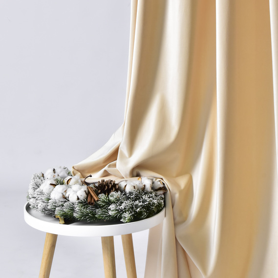 Тканина портьєрна однотонна Бархат, 295 см, 365 гр/м2, шторна тканина, тканина для штор, штори, портьєри, гардіни, тканина для гардин V-32 ваниль, фото 4