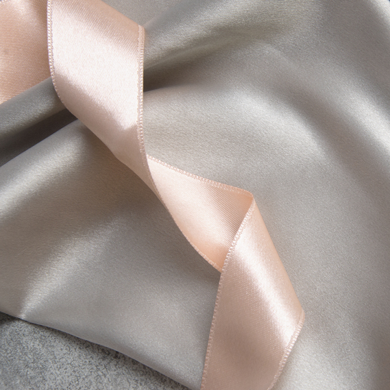 Тканина костюмно-плательна Атлас Голлівуд димка, фото 3