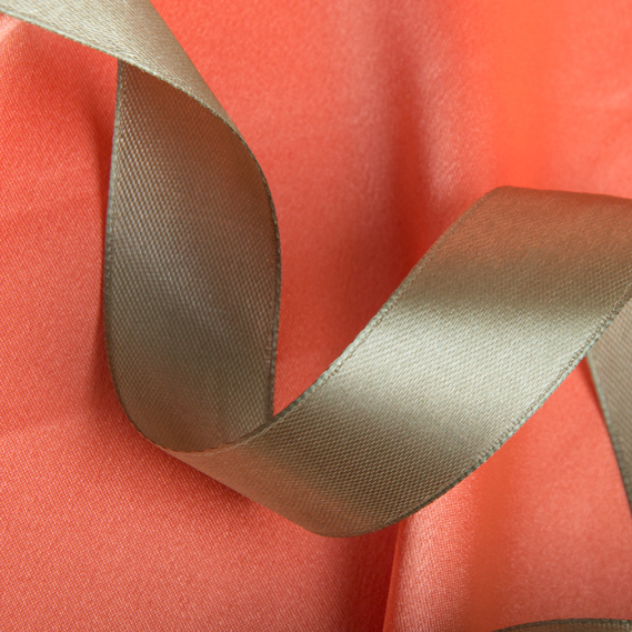 Ткань костюмно-плательная Атлас Голливуд персик, фото 3