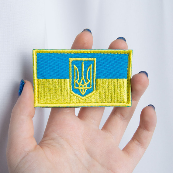 Шеврон нашивка на липучці Прапор з Тризубом польова версія на кепку, вишитий патч 4,5х8 см, фото 4 Шеврон нашивка на липучці Прапор з Тризубом польова версія на кепку, вишитий патч 4,5х8 см, фото 4