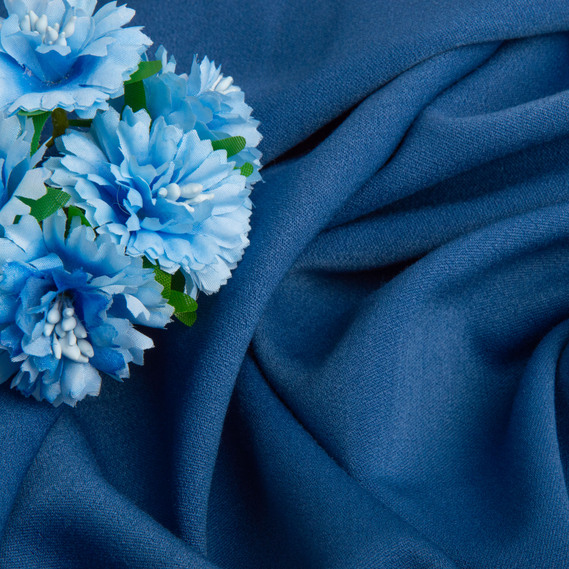 Miranda suit fabric, 150 cm wide, 322 g/m², suitable for clothing, dresses, suits, and skirts V-19 синя, фото 3 Miranda suit fabric, 150 cm wide, 322 g/m², suitable for clothing, dresses, suits, and skirts V-19 синя, фото 3