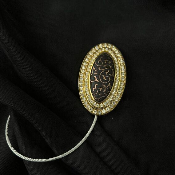 Магнит подхват для штор на тросе V-C-17 овал вензель золото корич, фото 1 Магнит подхват для штор на тросе V-C-17 овал вензель золото корич, фото 1