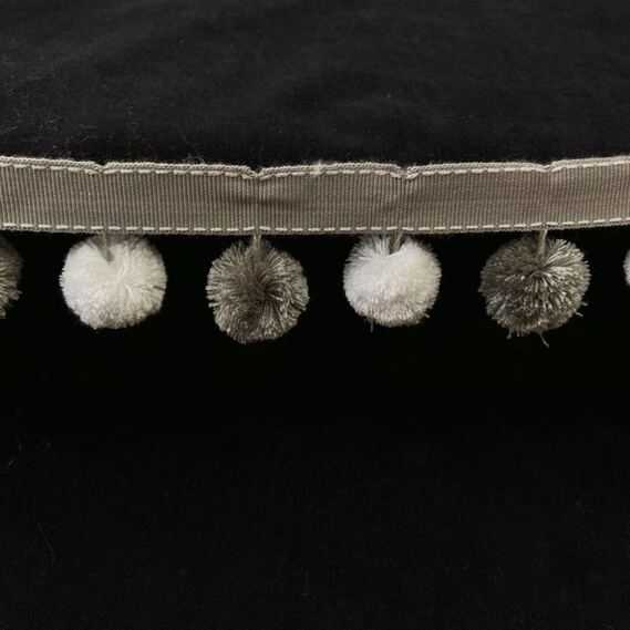 Бахрома декоративная V-43/44 сіра/молоко, фото 4 Бахрома декоративная V-43/44 сіра/молоко, фото 4