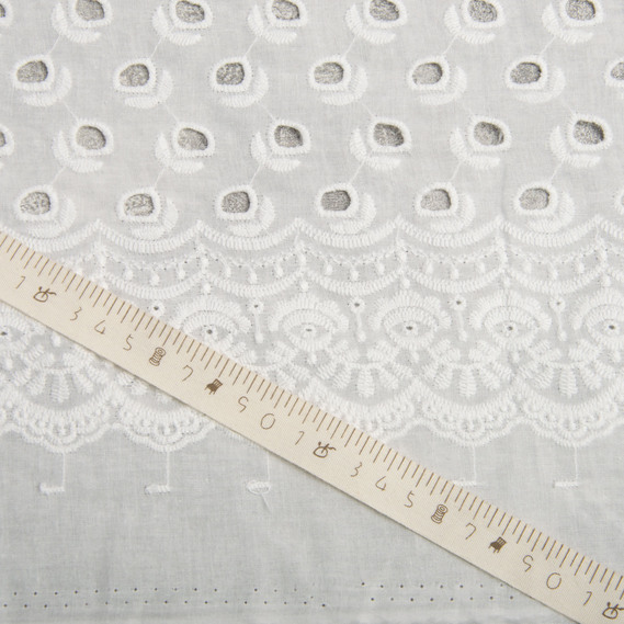 Ткань батист прошва натуральная хлопок 130 см, 120 г/м2, для рубашек, платьев, детской одежды Аделіна молоко, фото 4