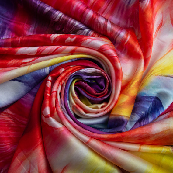 Тканина плательная атлас шовк акварель червона, фото 1 Тканина плательная атлас шовк акварель червона, фото 1