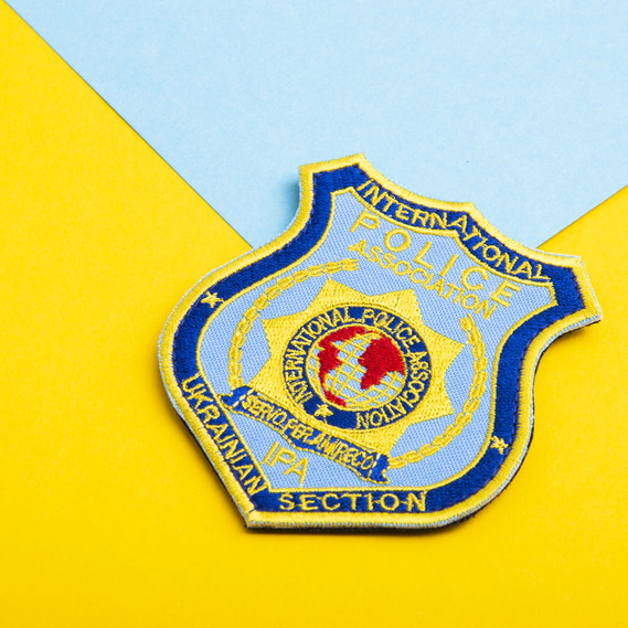 Шеврон нашивка на липучке International Police Association, Полиция, вышитый патч липучка 8х9 см, фото 2