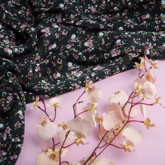 Тканина плательна атлас креш парижанка чорний, фото 3