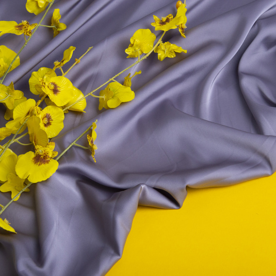 Тканина плательная атлас шовк Vanessa сіро ліловий, фото 3 Тканина плательная атлас шовк Vanessa сіро ліловий, фото 3