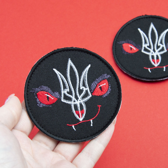 Шеврон нашивка на липучке Летучая Мышь с трезубом 8 см, фото 2