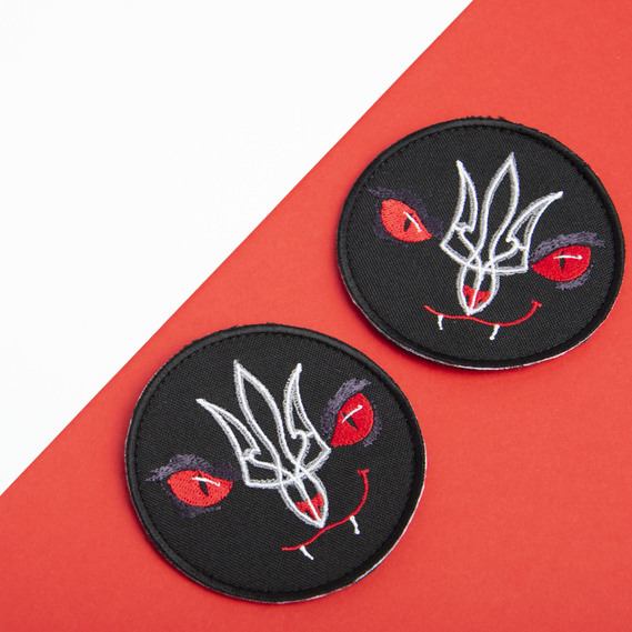 Шеврон нашивка на липучке Летучая Мышь с трезубом 8 см, фото 3