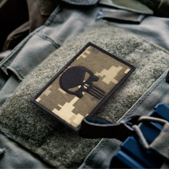 Набор шевронов 2шт с липучкой PUNISHER Череп Каратель пиксель, вышитый патч шеврон 5х8 см, фото 2 Набор шевронов 2шт с липучкой PUNISHER Череп Каратель пиксель, вышитый патч шеврон 5х8 см, фото 2