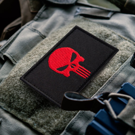 Set of 3 patches with velcro: pirate Blackbeard, Ukrainian flag, and Punisher Skull, embroidered patches, фото 3 Set of 3 patches with velcro: pirate Blackbeard, Ukrainian flag, and Punisher Skull, embroidered patches, фото 3