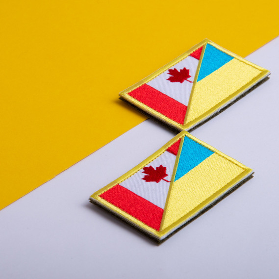Набір шевронів 2 шт з липучкою Прапор Україна та Канади 5х8 см, вишитий патч нашивка шеврон, фото 4