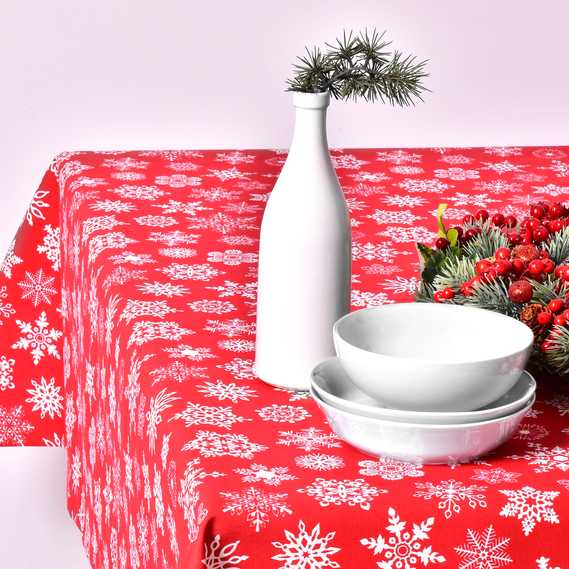 Скатерть Новогодняя 170х260 см с водоотталкивающей пропиткой праздничная хлопок сніжинка на червоному, фото 6