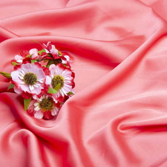 Ткань шелк сатин Armani 145 см 98 гр/м2 для вечерних платьев, блуз, атласная, шелковая V-29 корал, фото 3