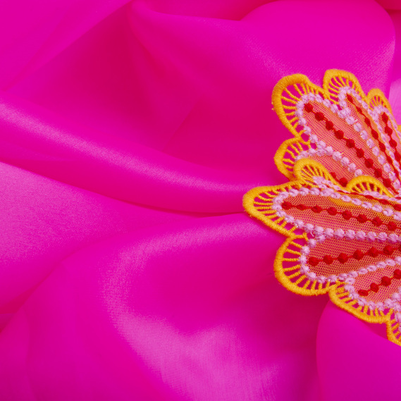 Ткань органза шелк 145 см 55 гр/м2  для карнавальных, вечерних костюмов, платье, для декора яскраво рожева, фото 3