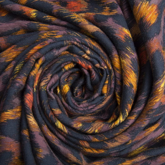 The fabric is staple twill with a print V-26/1 леопард коричневий, фото 1