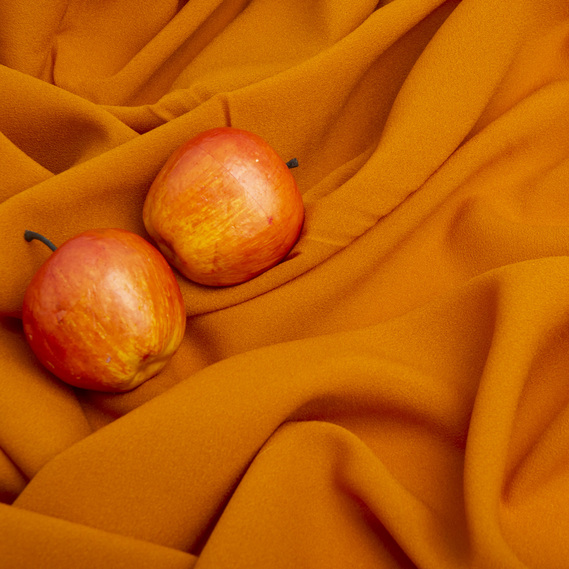 The fabric is chiffon with a moss crepe texture рудий, фото 3