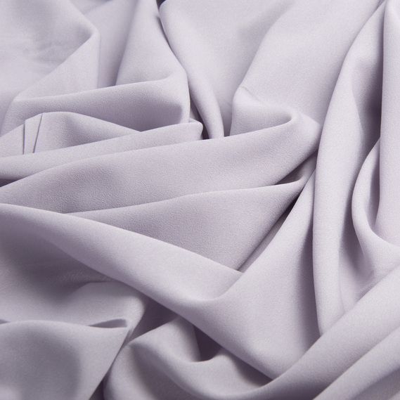 The fabric is chiffon with a moss crepe texture світло сірий, фото 2