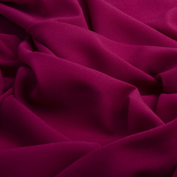 The fabric is chiffon with a moss crepe texture темно рожевий, фото 2