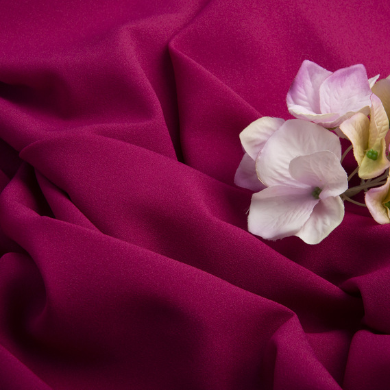 The fabric is chiffon with a moss crepe texture темно рожевий, фото 3