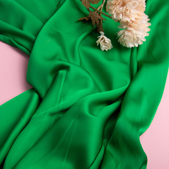 Ткань шелк сатин Armani 145 см 98 гр/м2 для вечерних платьев, блуз, атласная, шелковая V-20 зелений, фото 3