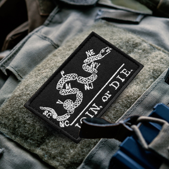 Set of 2 chevrons with Velcro JOIN or DIE black 5x8 cm, embroidered patch, фото 2 Set of 2 chevrons with Velcro JOIN or DIE black 5x8 cm, embroidered patch, фото 2