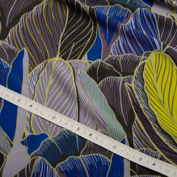 Тканина для одягу плательна Super soft 65  гр/м2, легка, ніжна, поліестр  перо сине, фото 4 Тканина для одягу плательна Super soft 65  гр/м2, легка, ніжна, поліестр  перо сине, фото 4