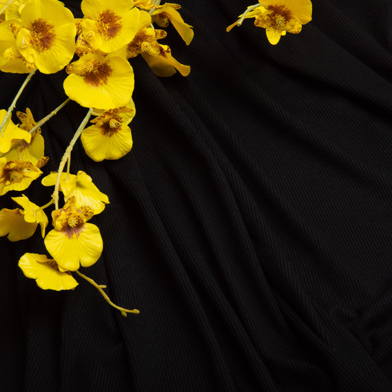 Тканина трикотаж для одягу віскоза Рубчик Dino, натуральна тканина 240 гр/м2 чорна, фото 3 Тканина трикотаж для одягу віскоза Рубчик Dino, натуральна тканина 240 гр/м2 чорна, фото 3