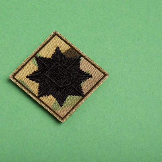 Set of chevrons 2 pcs on velcro Police cockade, Police, MIA patch, embroidered patch 4x4 cm, фото 4 Set of chevrons 2 pcs on velcro Police cockade, Police, MIA patch, embroidered patch 4x4 cm, фото 4