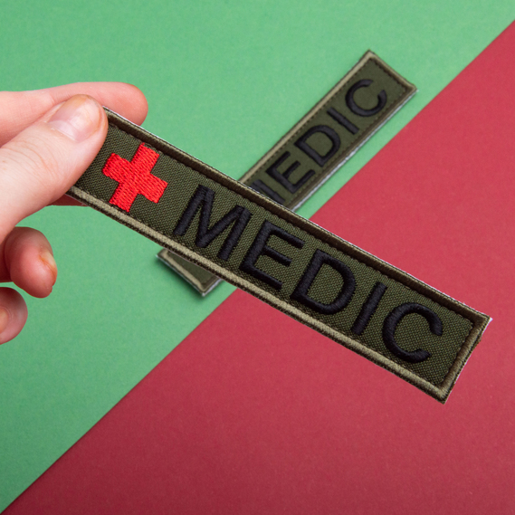 Набор шевронов 2 шт на липучкой планке MEDIC хаки 2,5х12 см, шевронная нашивка медика, медицинский, медик, фото 2