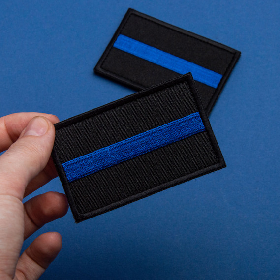 Набор шевронов 2 шт с липучкой Синяя полоса на черном 5х8 см, вышитый патч нашивка шеврон Полиция США, фото 1