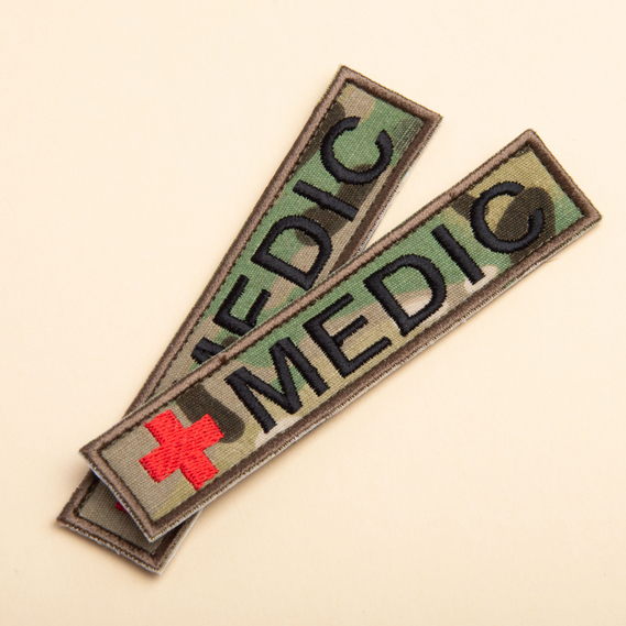 Набор шевронов 2 шт на липучке планка MEDIC мультикам 2,5х12 см, вышитый патч нашивка шеврон медика, медицинский, медик, фото 3